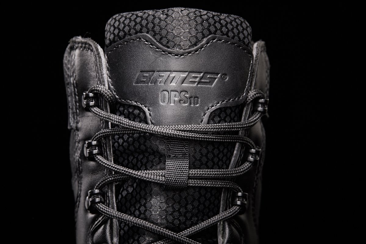 Tired feet?⁣
⁣
The Maneuvre Boot is for you. OPS10 technology has an athletic fit &amp; feel, energy-returning foam insert, shock-absorbing midsole &amp; superior traction and durability. ⁣⁣
⁣⁣
View the Maneuver series batesfootwear.uk.com/maneuver⁣⁣⁣
⁣⁣⁣
#BatesBoots #Maneuver