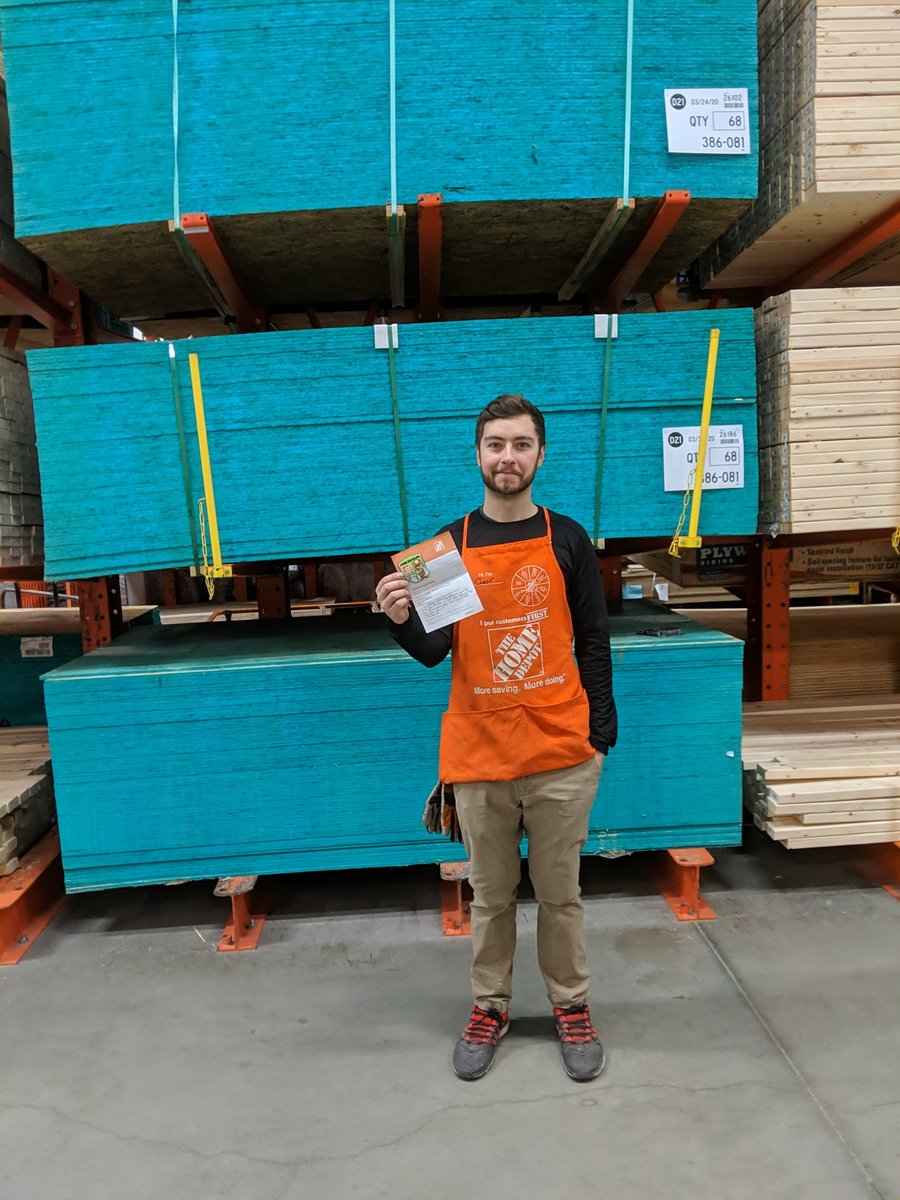 Dan_Horoszewskithd3848 (@danthd3848) on Twitter photo Cody in garden recovery does an amazing job each night and makes our business shine @AsalazarHD3848 Cody in garden recovery does an amazing job each night and makes our business shine @AsalazarHD3848