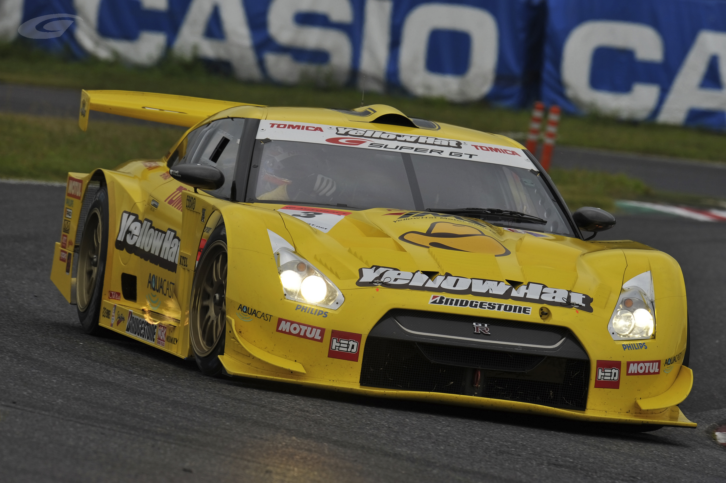 エブロ】1/43 イエローハット YMS トミカ GT-R スーパー GT500