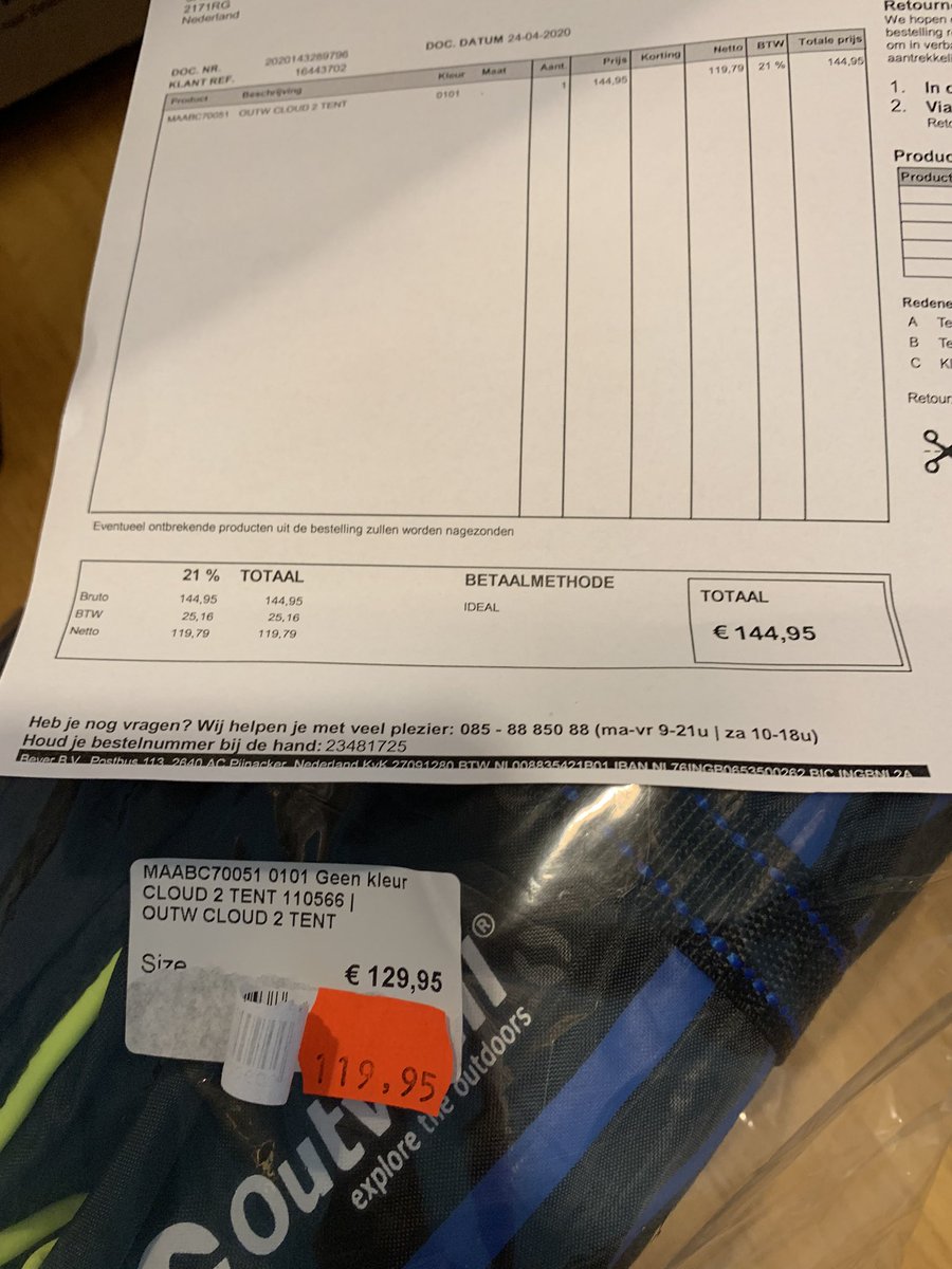 EEWVlassak's tweet photo. @BeverNL we hebben een tent gekocht voor €149,95, en ook binnen gekregen. Maar op de tent zelf staat deze prijs € 119.95. Dat is toch niet zo fraai van jullie.... https://t.co/fZHn4vLo5H