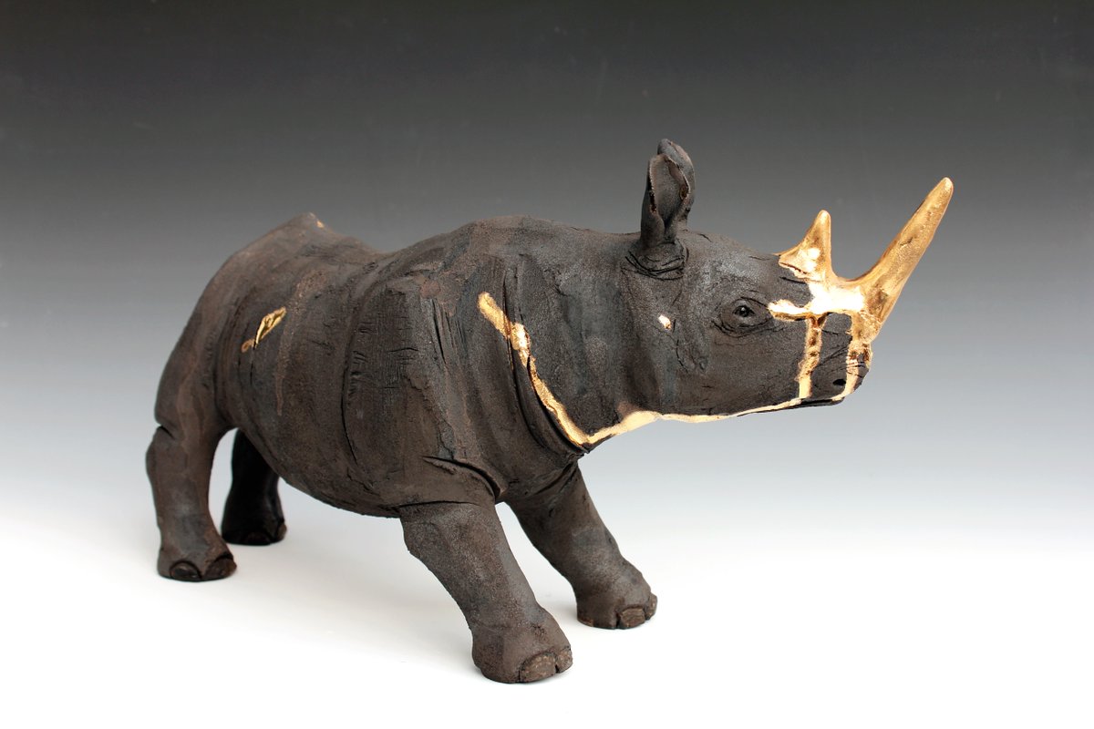 Meet Rafee the black rhinoceros made for us by the super talented <a href="/JackDurling/">Jack Durling</a> Part of his Bleeding for Gold conservation series. Excited to share Rafee as part of our Image of the Week project with #MichaelAldrichFoundation and <a href="/MStaricoff/">Marcelo Staricoff FCCT, NPQH, PhD</a> #jonk #IOW #arts #Online