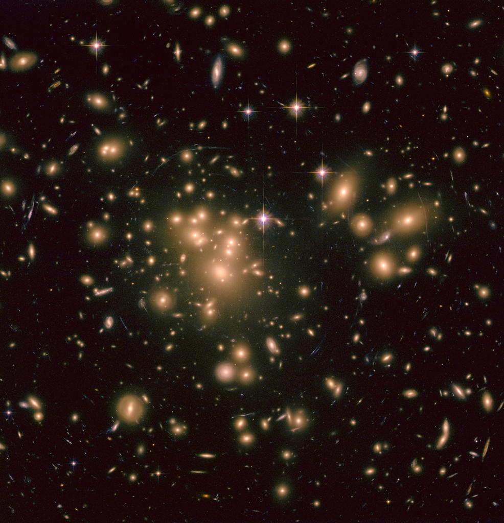 June 16th☆☆☆ Galaxy Cluster Abell 1689 ☆☆☆ #Ziu  #VAV  #브이에이브이  @VAV_official  #Hubble30