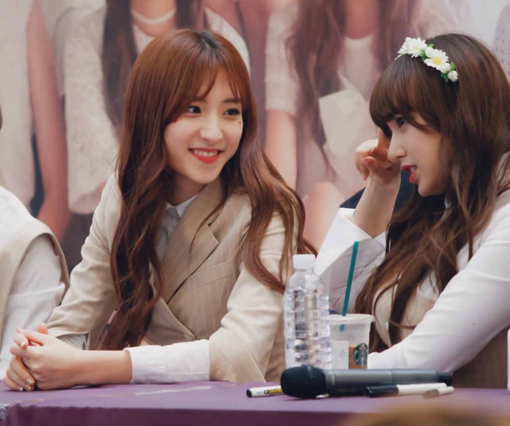 milkminel's tweet photo. 🍁 Just Fri(end)s
Chapter IV : "เวลาแกรักใครมาก ๆ แกจะอยากสัมผัสเขา"
#cosmicsfiction #EunXiao #อึนเซียว #เพื่อนไม่รักอซ
📍https://t.co/j8yX2duCSJ https://t.co/GwOj5YslVm