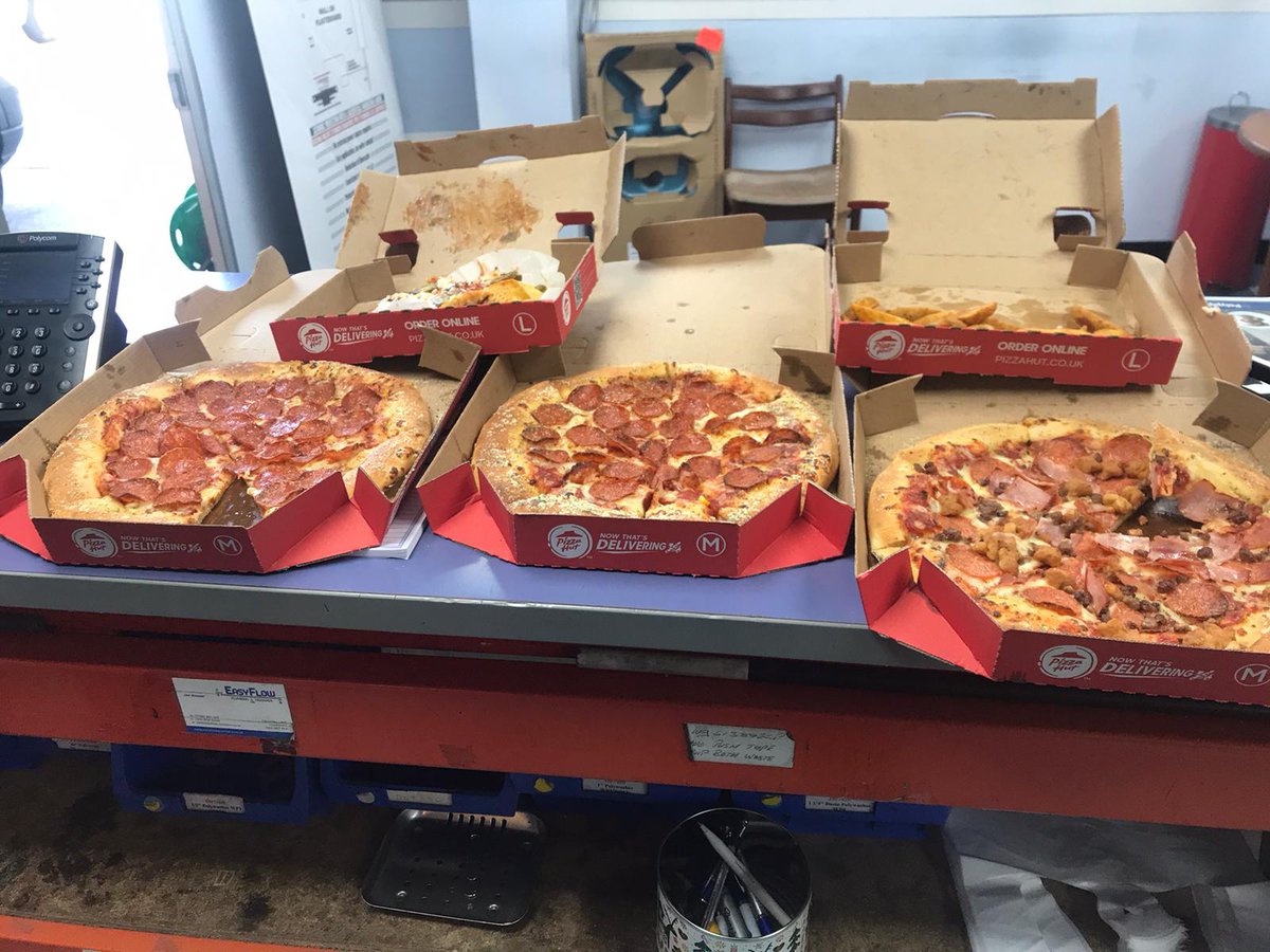 Thank you Craig <a href="/glow_wormclub/">Glow-worm</a> for the lovely pizzas, very much appreciated.. we are still open at hps lewisham and deliveries are still available...