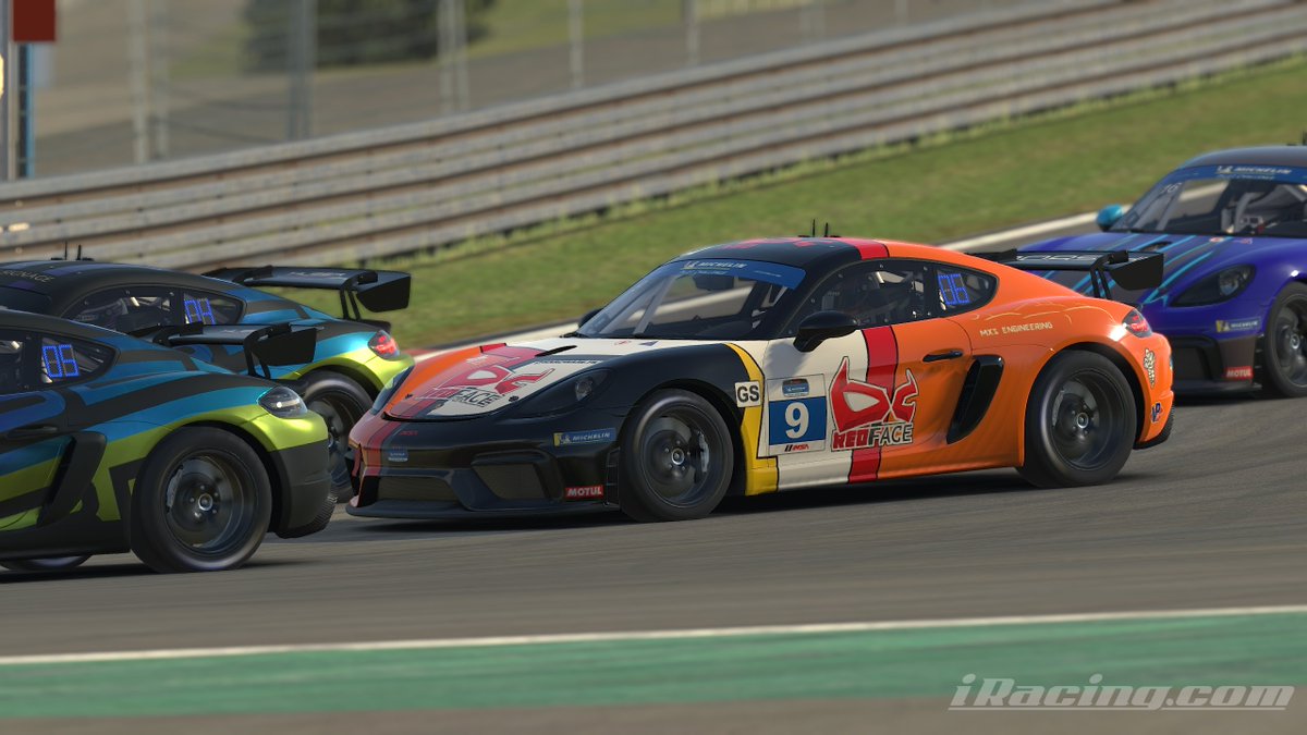 RedfaceRacing's tweet image. 🎯 Race Day !

▶ Ce week-end se déroulent les 24 heures du Nürburgring !

🗒 La course se lance à 15h50 sur ce circuit réputé le plus exigeant au monde. Ces 24 heures vont mettre les nerfs et les corps à rude épreuve !

🚗💥💨🚗💥💨🚗💥💨 @iRacing