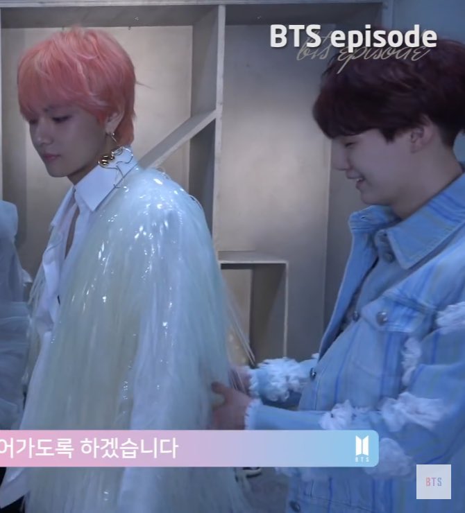 when he got to play with taehyung’s outfit