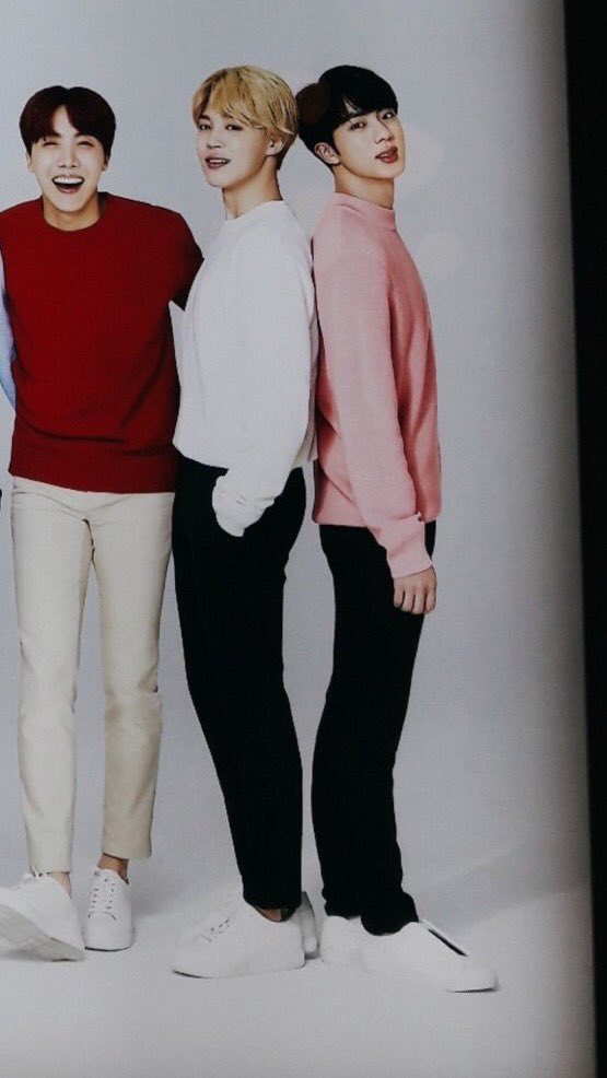 Jimin can be tiny and tall ???? — a thread