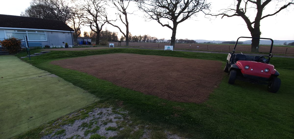 FalklandGolf's tweet photo. A wee view of some of the work that continues @FalklandGolf heavy top dressing at a few tees, can anyone spot which ones? https://t.co/jYTLPDTeKQ