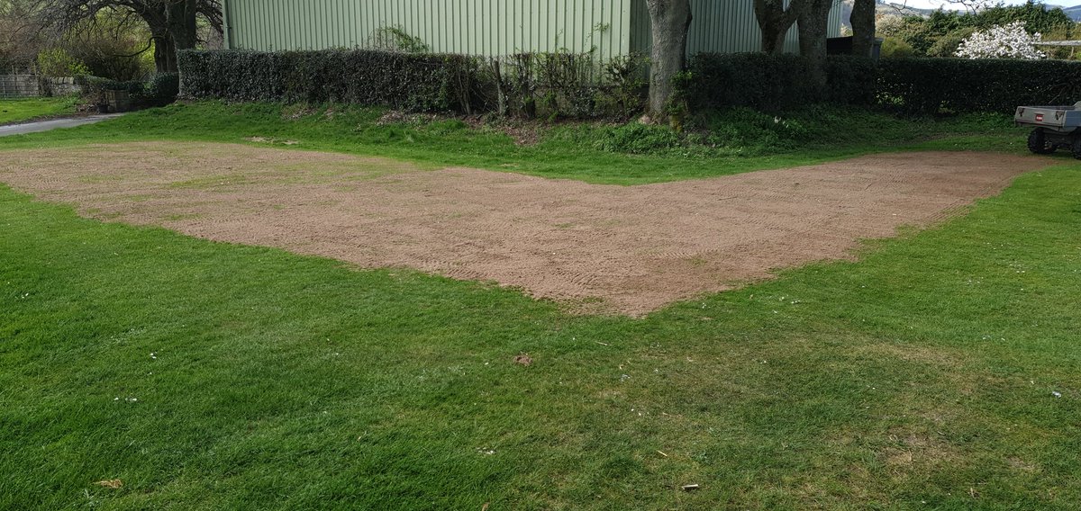 FalklandGolf's tweet photo. A wee view of some of the work that continues @FalklandGolf heavy top dressing at a few tees, can anyone spot which ones? https://t.co/jYTLPDTeKQ