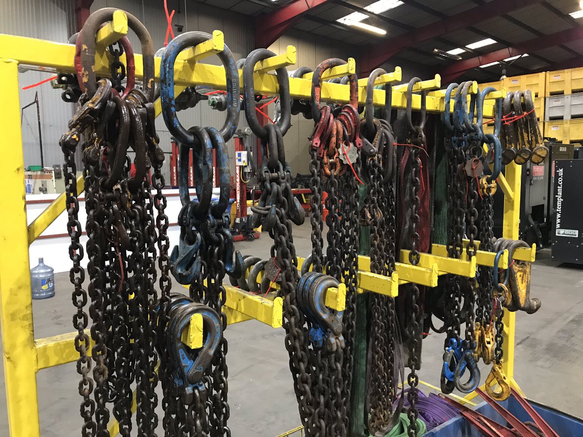 Templant_power's tweet photo. One things for sure cranes &amp; chains still need testing in lockdown
.
.
.
#templant #chaintesting #lifting #liftingequipment #cormach #cormachcranes #fassicrane #scania #scaniatrucks #liftingheavy #saturday #saturdaywork https://t.co/RSiF7ycoC5