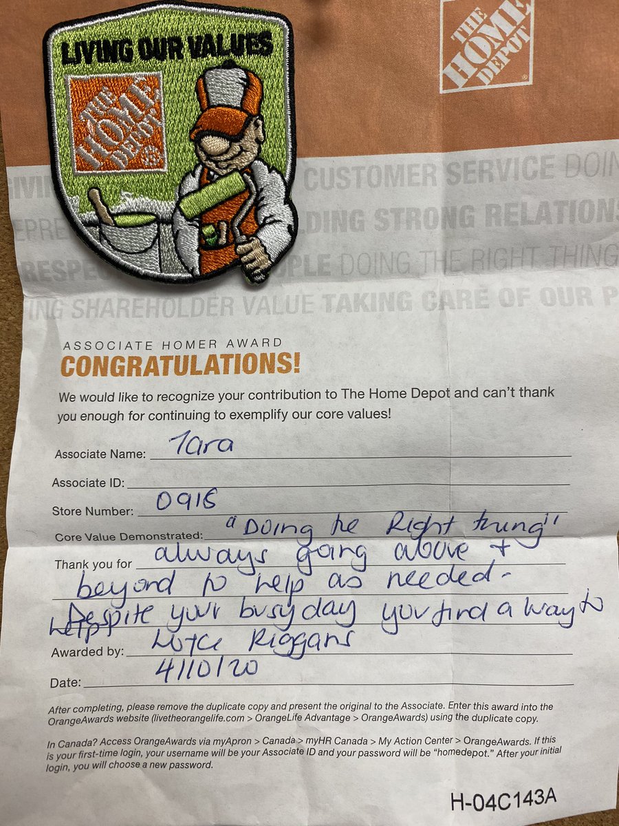 Tara75908352's tweet photo. Got a wonderful surprise in the mail from our DHRM... really made my day!! And right back at ya! We appreciate all your doing as well... it’s a  round the clock job that you do and you are ALWAYS there to support all of us!! @LoyceRiggans https://t.co/Tf6Uh3hoQq