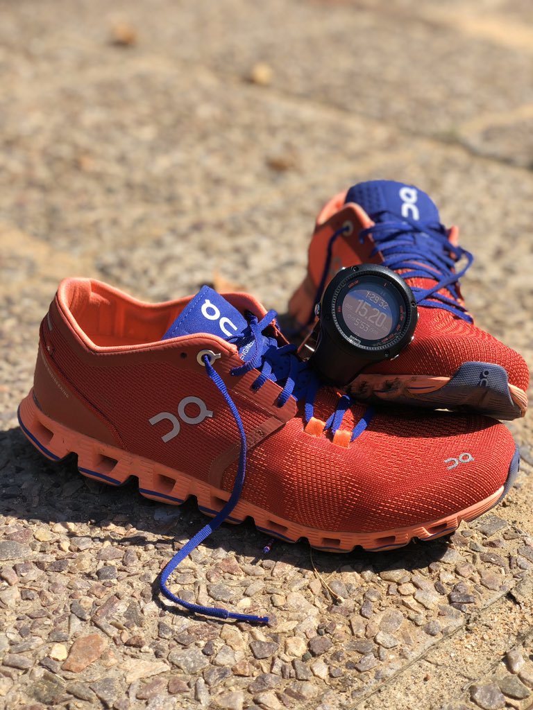 cherrie_e_fit's tweet photo. As we prepare to enter lockdown level 4 🔐 we change gears as well but it’s remains a mental challenge more than anything else.
Powered by @efitnessfaculty @adrianpenzhorn @TifosiSports 💪🏾
#onrunning #runningonair #tifosisports #nevernoton #runonclouds #cherrieefit https://t.co/080dvetJZ5
