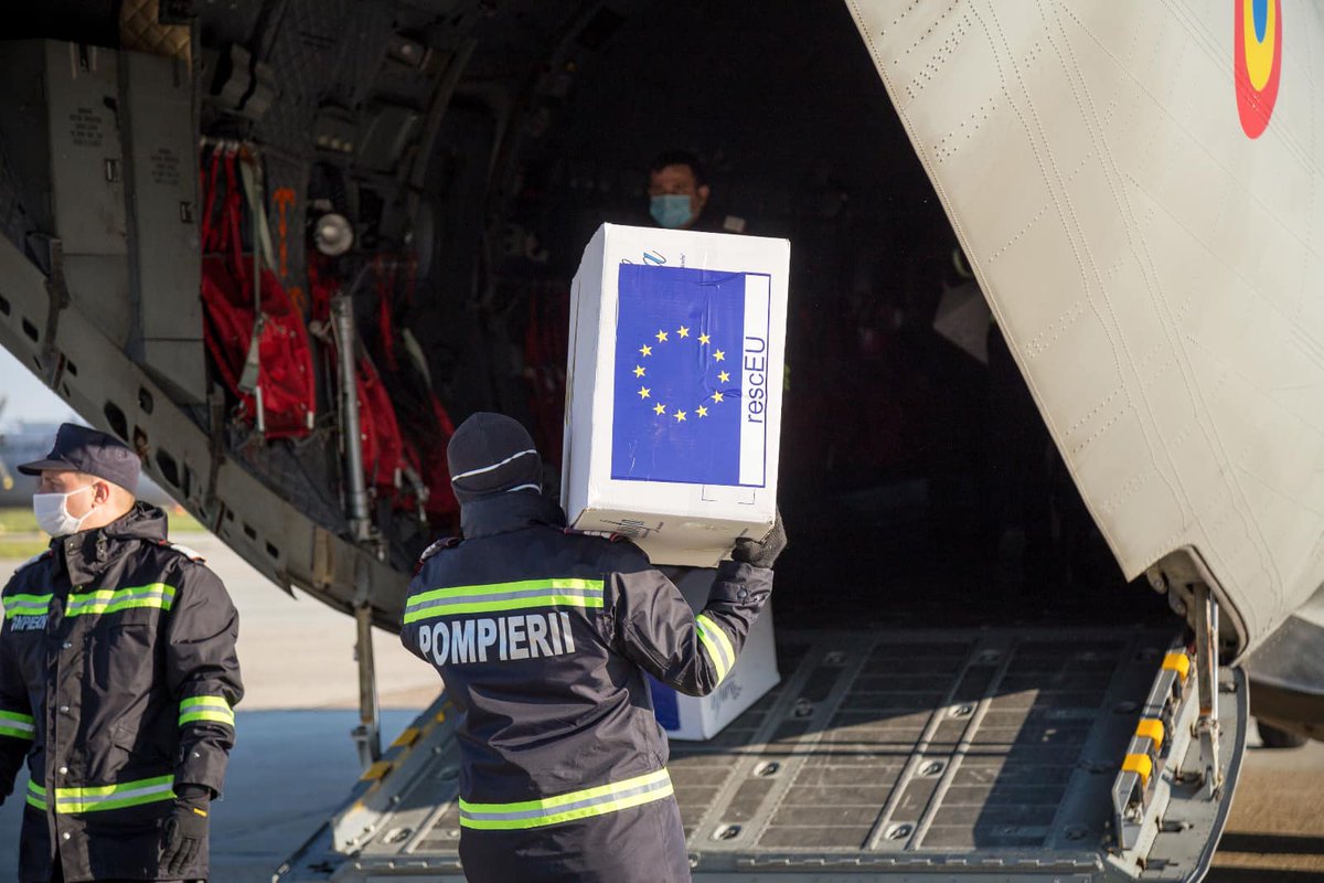 RCERomania's tweet photo. rescEU, rezerva de urgență a UE în acțiune: o aeronavă a Forțelor Aeriene Române 🇷🇴 a decolat astăzi spre Milano, pentru a transporta în Italia 🇮🇹 echipamente medicale, conform DSU.

via @DSURomania https://t.co/uy0HXUWY9j