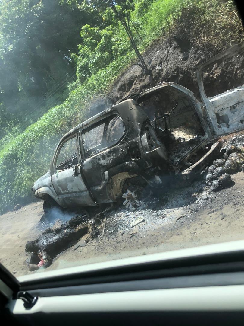 mundeke001's tweet photo. #RDC #ParcVirunga 12 gardes parcs et un chauffeur victimes de l'embuscade à Rumangabo. @soniarolley @ReutersAfrica @TopCongo @RFIAfrique @MartinFayulu @CNNAfrica https://t.co/eMQHx5iLyy