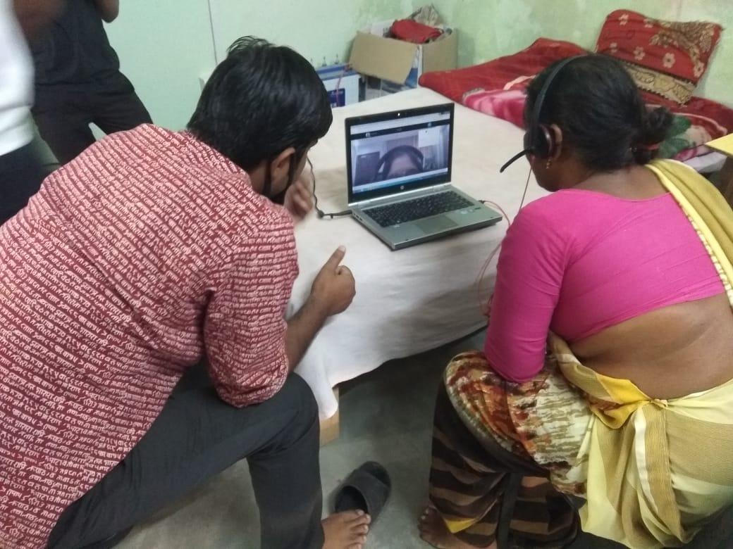CDO_Chitrakoot's tweet photo. Telemedicine cell in Chitrakoot has achieved it's 100 patients/day mark today, along with free delivery of the medicines at the doorsteps. In this period of lockdown Tele-consultations facilitated by CSC/Jan seva Kendras has received encouraging response. @CMOfficeUP @UPGovt https://t.co/tiT4Q5v2dy