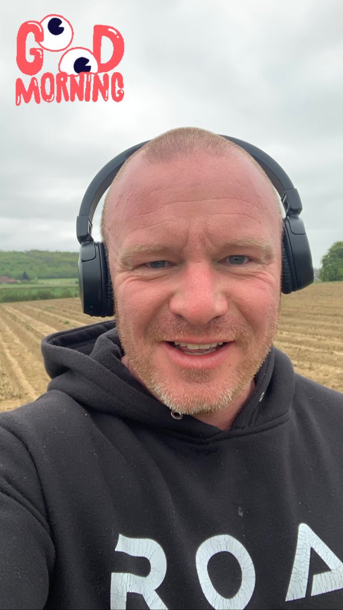 RealMartinCee's tweet photo. Just ran 2.5k and didn’t die! #Winning #fiffam #strongman #centreforce #londonislovinit #cliffewoods #stayathome #nhsheroes #fitfam #fitness #fitat46 https://t.co/iwvr0Y7N9p