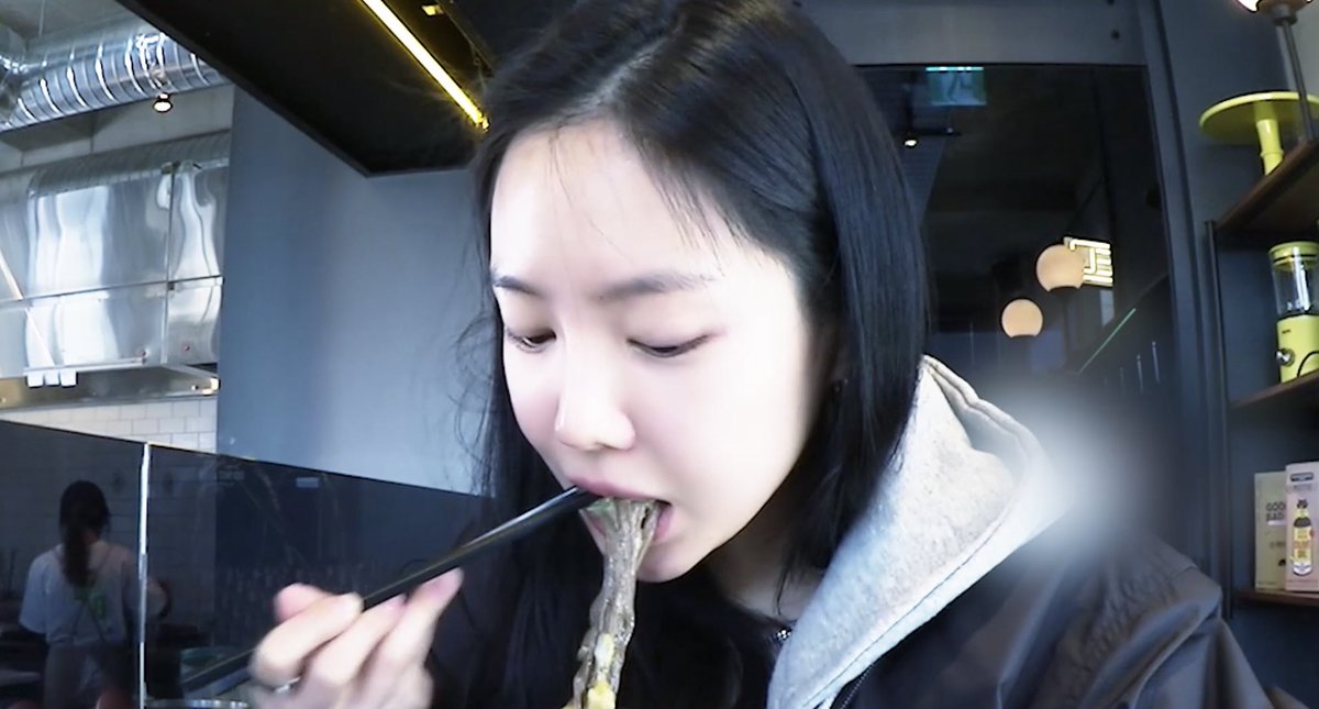 SORRY BUT HER EATING THE NOODLES WAS THE CUTEST THING IN THE WHOLE WORLD