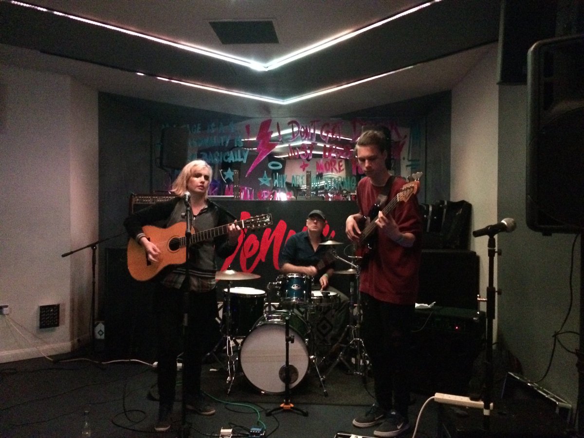 ARE YOU LISTENING? FESTIVAL RETROSPECTIVE - <a href="/CatBrooksMusic/">Cat Brooks</a>, Public, 2017.

Currently listening to ‘Nothing Waves’ - Bandcamp bit.ly/2VYtOQI #AYLFest #music