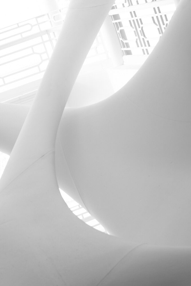 AngieMcMonigal's tweet photo. One more @designdistrict stop this week with the #MooreBuilding. Excited to have photographed this #ArtDeco gem + the Elastika installation by one of my favorites, @ZAHAArchitect . 
Great contrast between her curves and the geometry of Art Deco design. https://t.co/uwYRvbRt6r