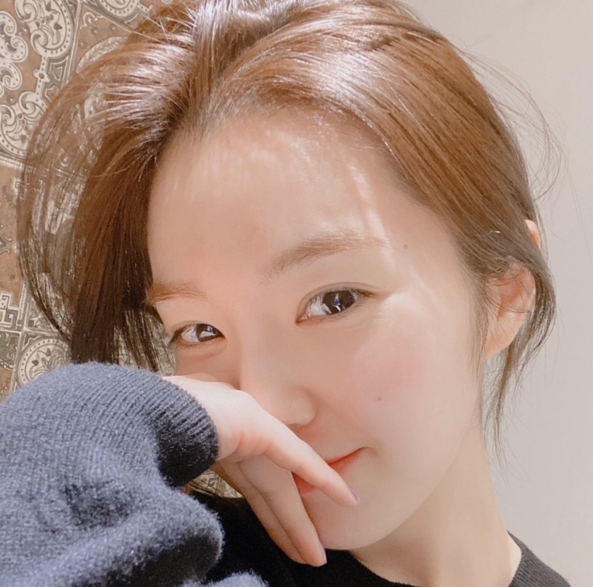 [PHOTO] 200425  #IRENE Selca — Profile Photo in LYSN  #REDVELVET  @RVsmtown