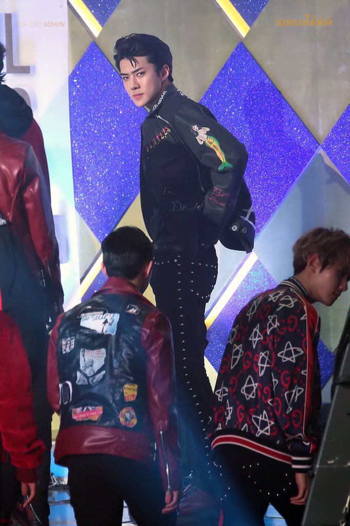 picsehuns's tweet photo. can we all agree that this sehun https://t.co/Mm0VNwRVtr