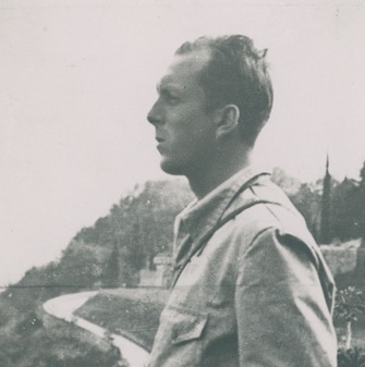 #25aprile, ricordiamo la #Resistenza nonviolenta di Antonio #Giuriolo. Amico di #Capitini, diceva "Si può vincere anche senza sparare". Fu ucciso mentre soccorreva un compagno partigiano ferito bit.ly/2S7HSGh - <a href="/pcm_giovani_scu/">Dipartimento Politiche Giovanili e Servizio Civile</a>  <a href="/movnonviolento/">MovimentoNonviolento</a> <a href="/kkvignarca/">Francesco Vignarca</a> <a href="/PasqPugliese/">Pasquale Pugliese</a>