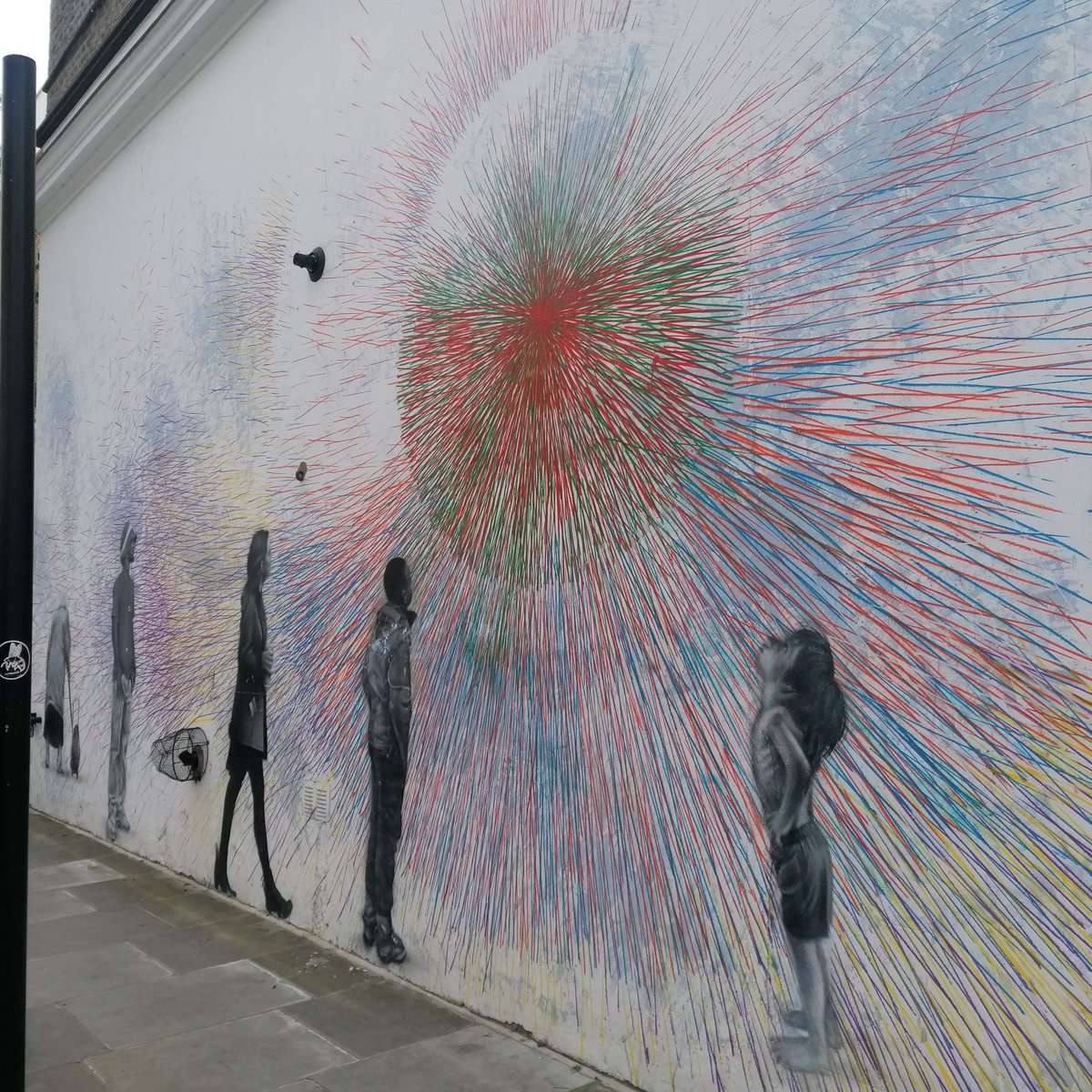 Kazmataz77's tweet photo. Came across this this morning on our little walk #nottinghill #londonlockdown2020 #StayHomeSaveLives https://t.co/UZOdmsZIOO