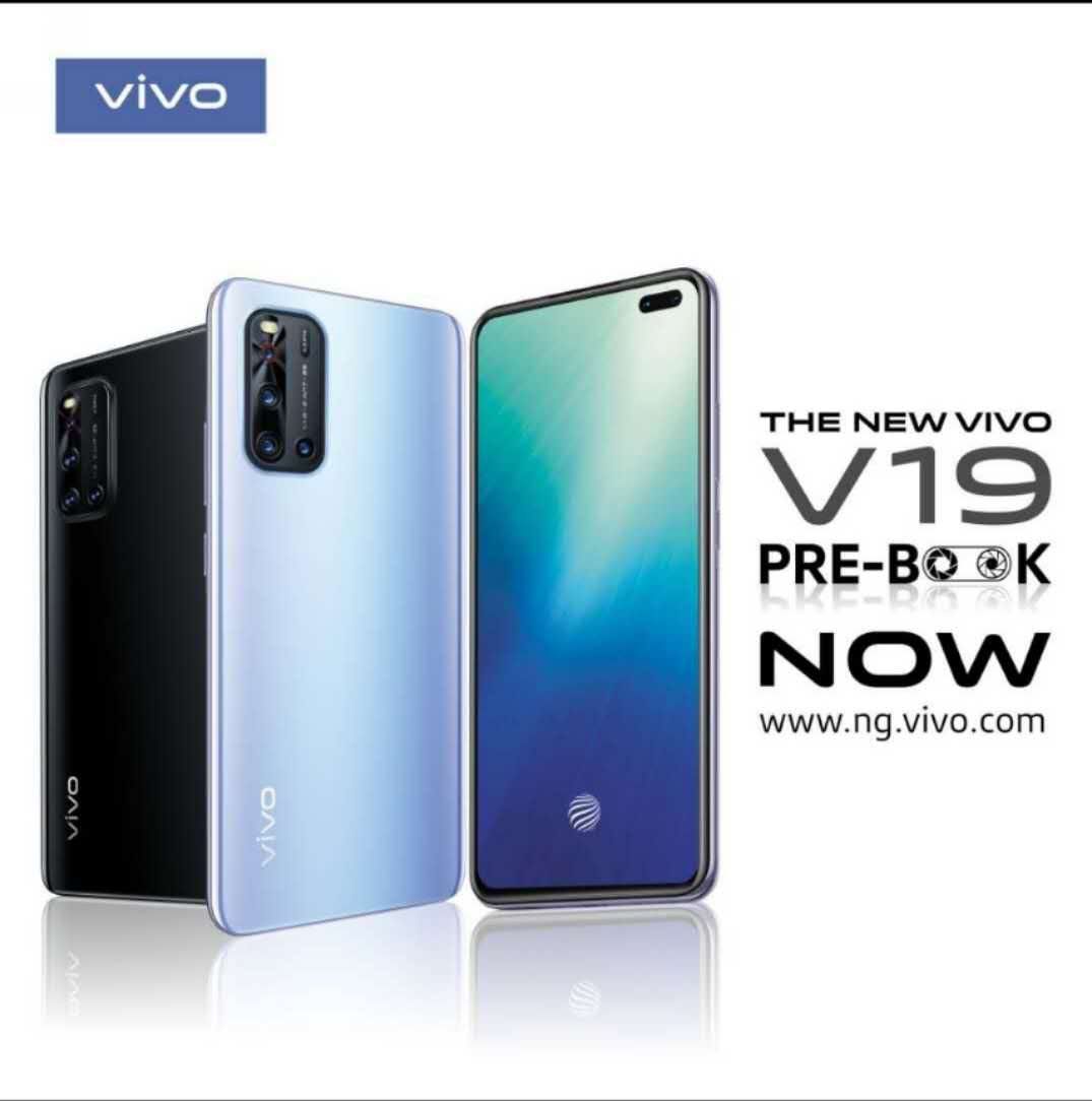 Flexmobile3's tweet photo. #Covid_19 
@tuvcom_products Certified 
Dual 32mp selfie camera 
Quad 48mp rear camera 
So much more. 

Pre-order the future vivo v19 now and win amazing gifts. 

https://t.co/D5nS6mSL1N https://t.co/LGAsrhg2MP