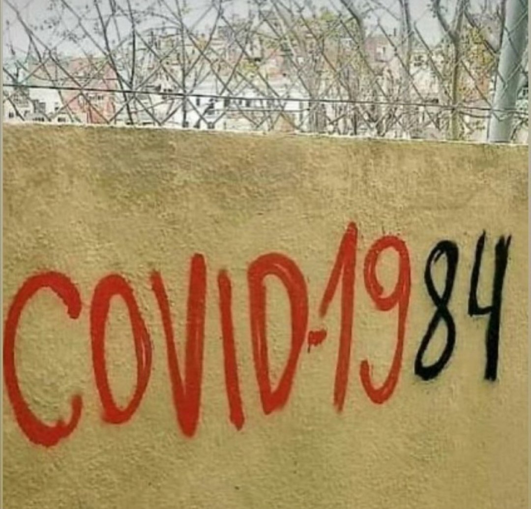 Antea_Izquierdo's tweet photo. No permitamos que la alerta sanitaria refuerce los métodos de control a la clase trabajadora.
Basta de militarización en las calles!
Reforcemos la solidaridad entre nosotras y luchemos por salir de esta situación poniendo la vida en el centro 💜 https://t.co/qQeTFPefHk