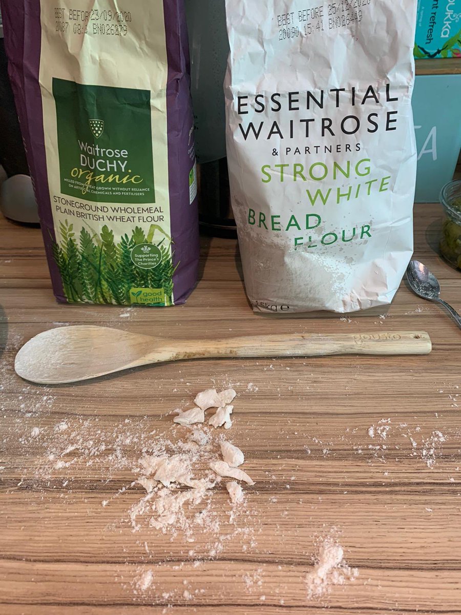 NickLeachDJ's tweet photo. @waitrose just opened a bag of flour from your store in Fulham Broadway and found little bits of plastic in it! Any idea how this happened? https://t.co/rczFEARADe