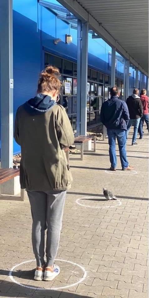 theJeremyVine's tweet image. How utterly British this is