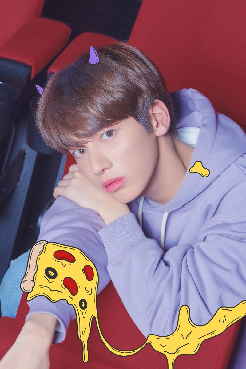 just looking at you while his head laying on his hand @TXT_members