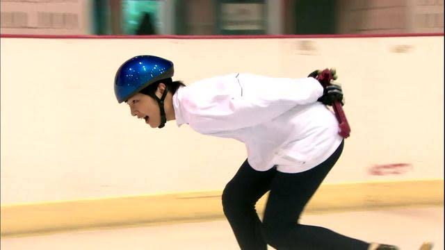  triple (2009) ji poong hoki w/ experience as a short track speed skater who competed in national games (but had give up due to serious ankle injury) helped him for his role with the same description that showed off his skating skills