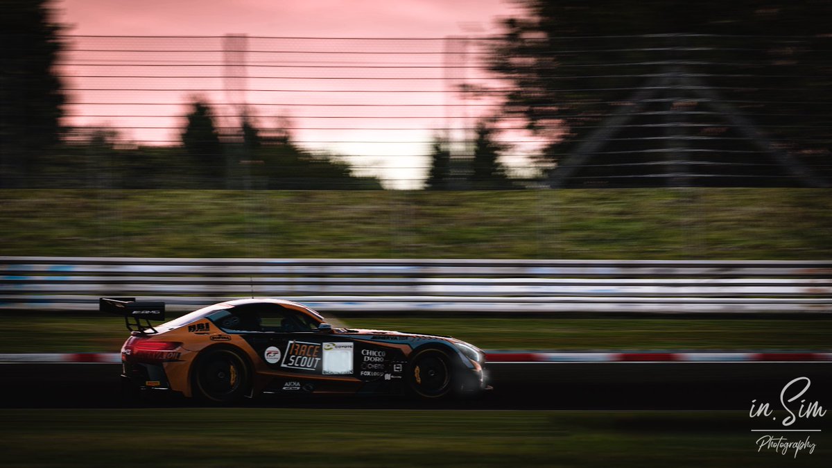 Did someone say “It’s race day!”?
It indeed is! We are ready with some photographers around the track.
#VirtualPhotography #iRacing #24hNBR #24hNürburgring #Simracing #Esports #NightPhotography