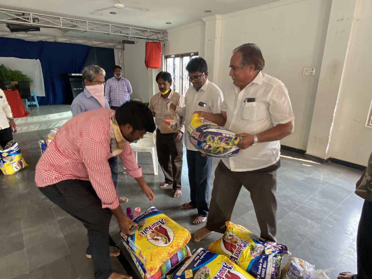 nissifaithchur1's tweet photo. COVID-19 relief service by @nissifaithchur1 #COVID2019india #TelanganaFightsCorona #IndiaFightsCoronavirus #IndiaFightsCOVID19 https://t.co/ILWlIqN1X8