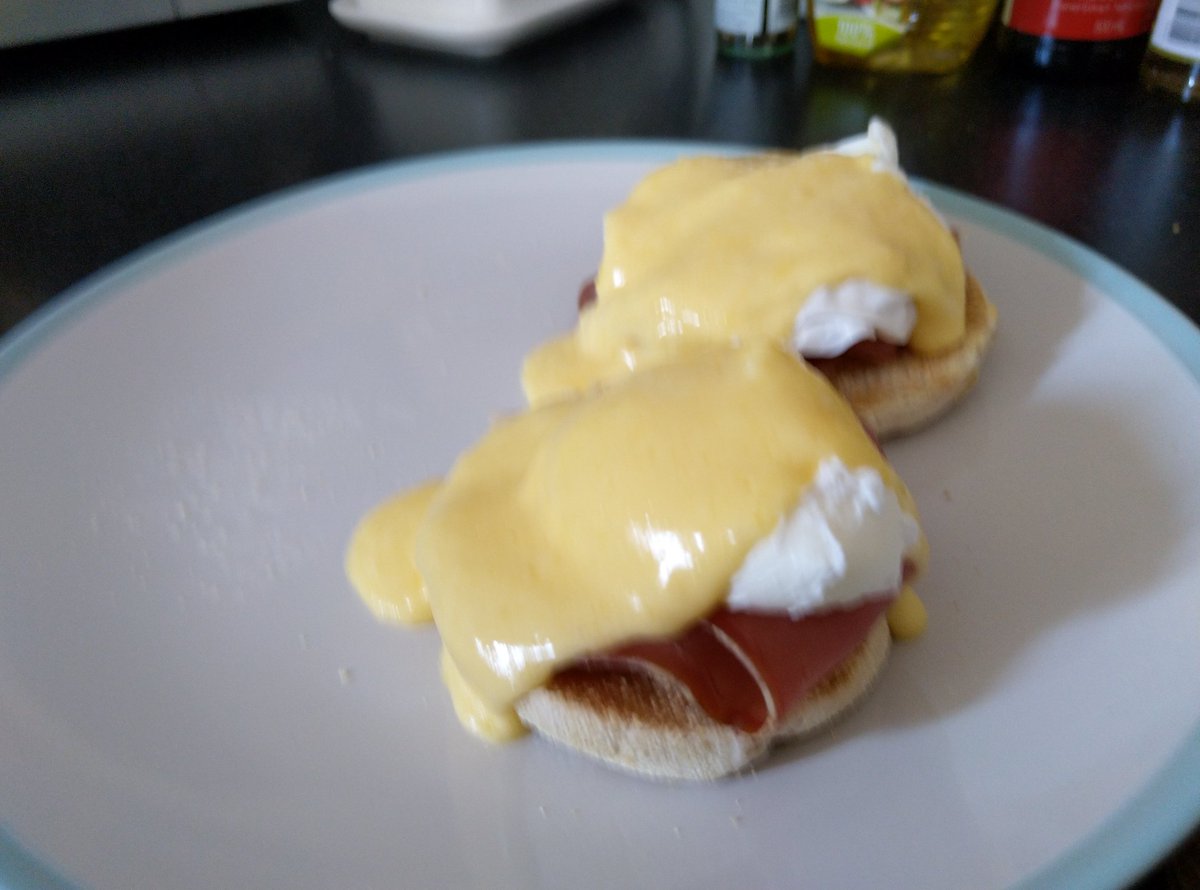 Decided to push myself a little this morning by making <a href="/GordonRamsay/">Gordon Ramsay</a>'s Eggs Benedict including a Hollandaise sauce. Never tried making something like this before but think it turned out ok.