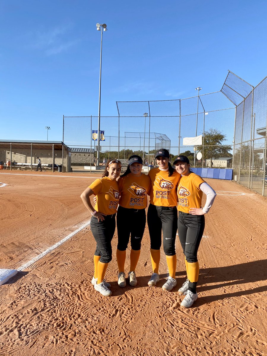 Post University Softball tweet media