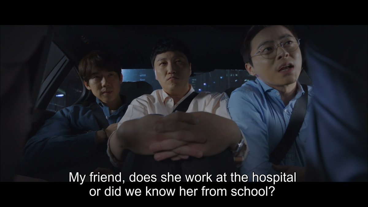 All three in the back seats were noisy because of JWan's romance, but SHwa focused on Bluetooth and said nothing about Jun-wan's dating, and even she called "pigeon" casually. Isn't this pretending to be okay? It's natural to make fun of a friend's dating  #HospitalPlaylist