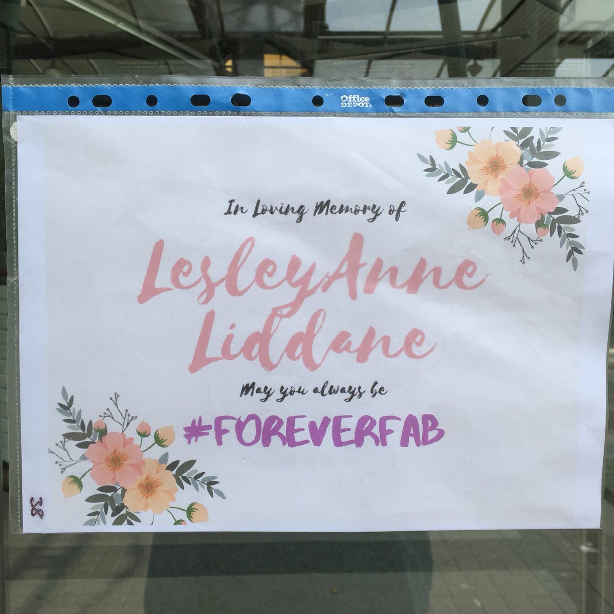 JayRow's tweet photo. Something lovely is taking shape here at @Chez_Le_Fab to honour LesleyAnne Liddane. Lots of folk popping down to pay their respects. She had a massive & hugely positive impact on Limerick City and she will never be forgotten. π #ForeverFab https://t.co/MIO3pd3RUx