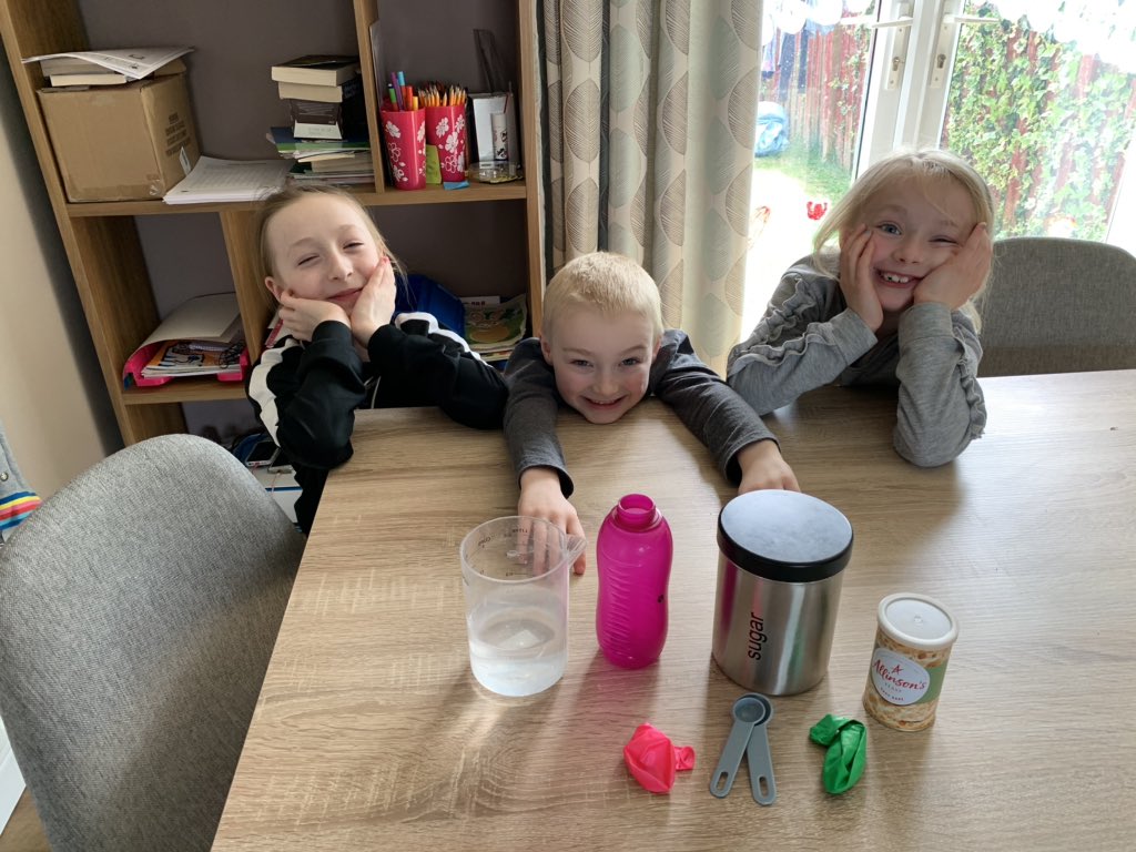 lauraogle85's tweet photo. Week full of school learning- balloon rockets, volcanoes, yeast gasses blowing up a balloon, the egg drop challenge and making salt dough @MalvinsClose @BraysonMr @MissSteeleMCPA @MalvinsYR https://t.co/N6ROQYaBCD