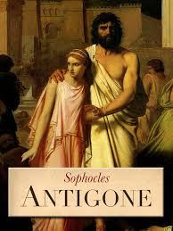 Dans la mythologie grecque, Antigone est le fruit de l'union incestueuse OEdipe et de la mère d'OEdipe, Jocaste. Lorsque OEdipe, après avoir appris qu'il a tué son père et épousé sa mère se crève les yeux et s'exile, c'est sa fille Antigone qui le guide.
