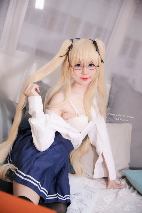 Twitterのコスプレ画像13