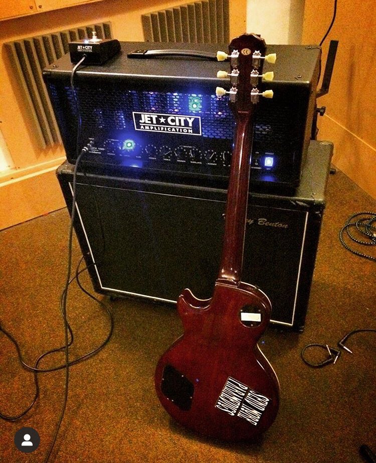 I love my <a href="/JetCityAmp/">JetCityAmplification</a> more than anything... I just wish it had an inbuilt boost for lead... just saying 😚