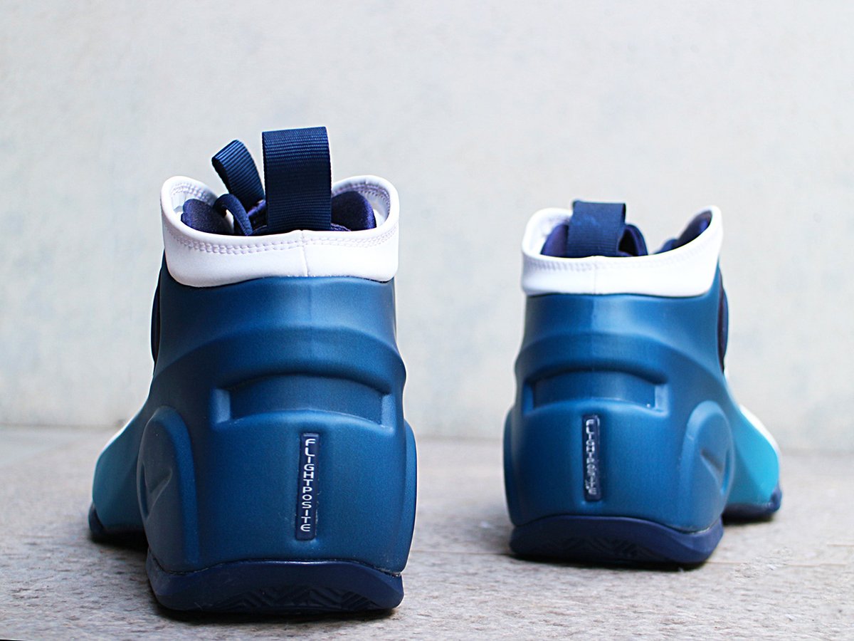AIR FLIGHTPOSITE 2 “KEVIN GARNETT/OLYMPIC” 2000年のシドニー
