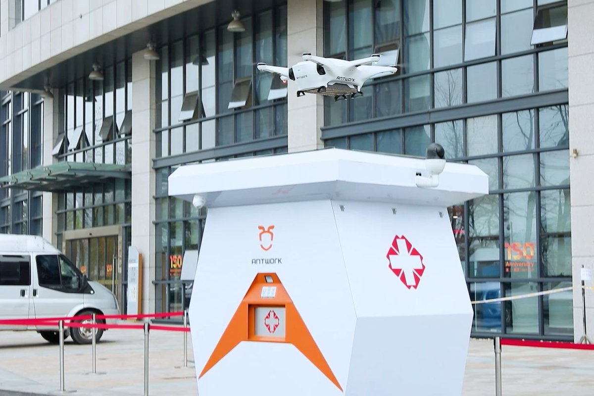 4/ In the second hardest-hit province in China, Antwork's drones take off and land at oversize kiosks, carrying samples between hospitals, an integral part of fast testing for the virus when it was at its peak.