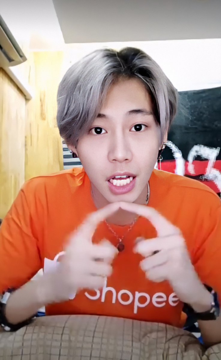 iammt_'s tweet photo. น้องคิณสามขวบ 😊🧡🍊
#ShopeexBoun https://t.co/40GQSfY53d