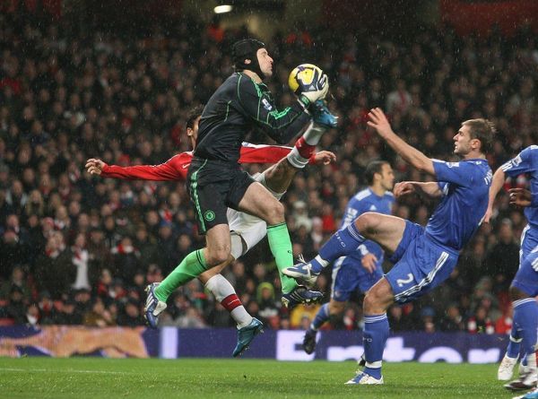 Chelsea were later knocked out of the 08/09 Champions League and even though they had the joint-tightest defence in the Premier League along with Manchester United, Chelsea finished third in the table.