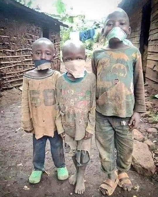 Eşitlik ve İnsan hakları, 
Dünyanın en büyük yalanıdır..!🖊️