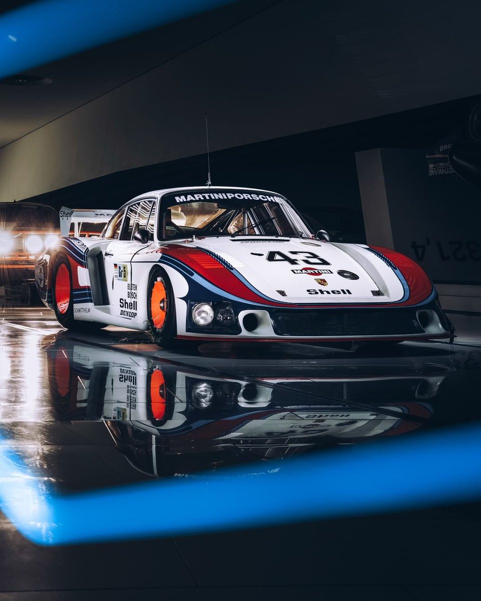 #PorscheMuseum 

📷 by Max Leitner