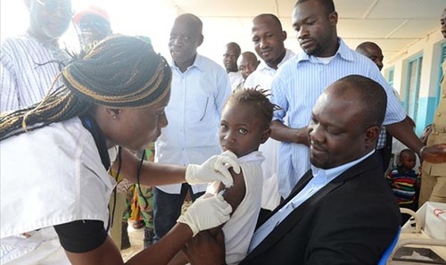 Tous contre le paludisme dans le monde et en particulier la côte d'ivoire. 
'L'essentiel est dans la solidarité.'

#JourneeMondialeduPaludisme #StopCovid19 #SolidariteCOVID19